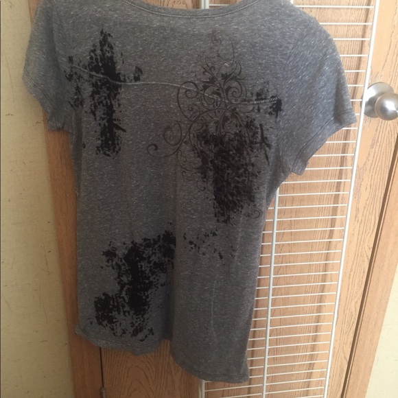 Maurice’s tops - Picture 2 of 5